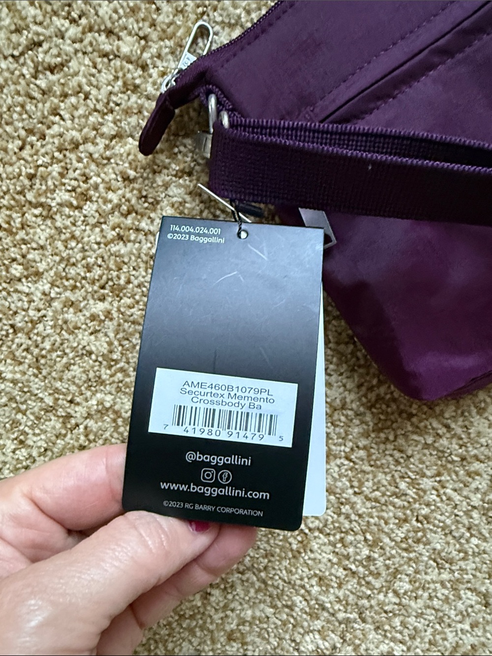 Baggallini Purple Crossbody Bag with Adjustable Strap - Picture 4 of 8